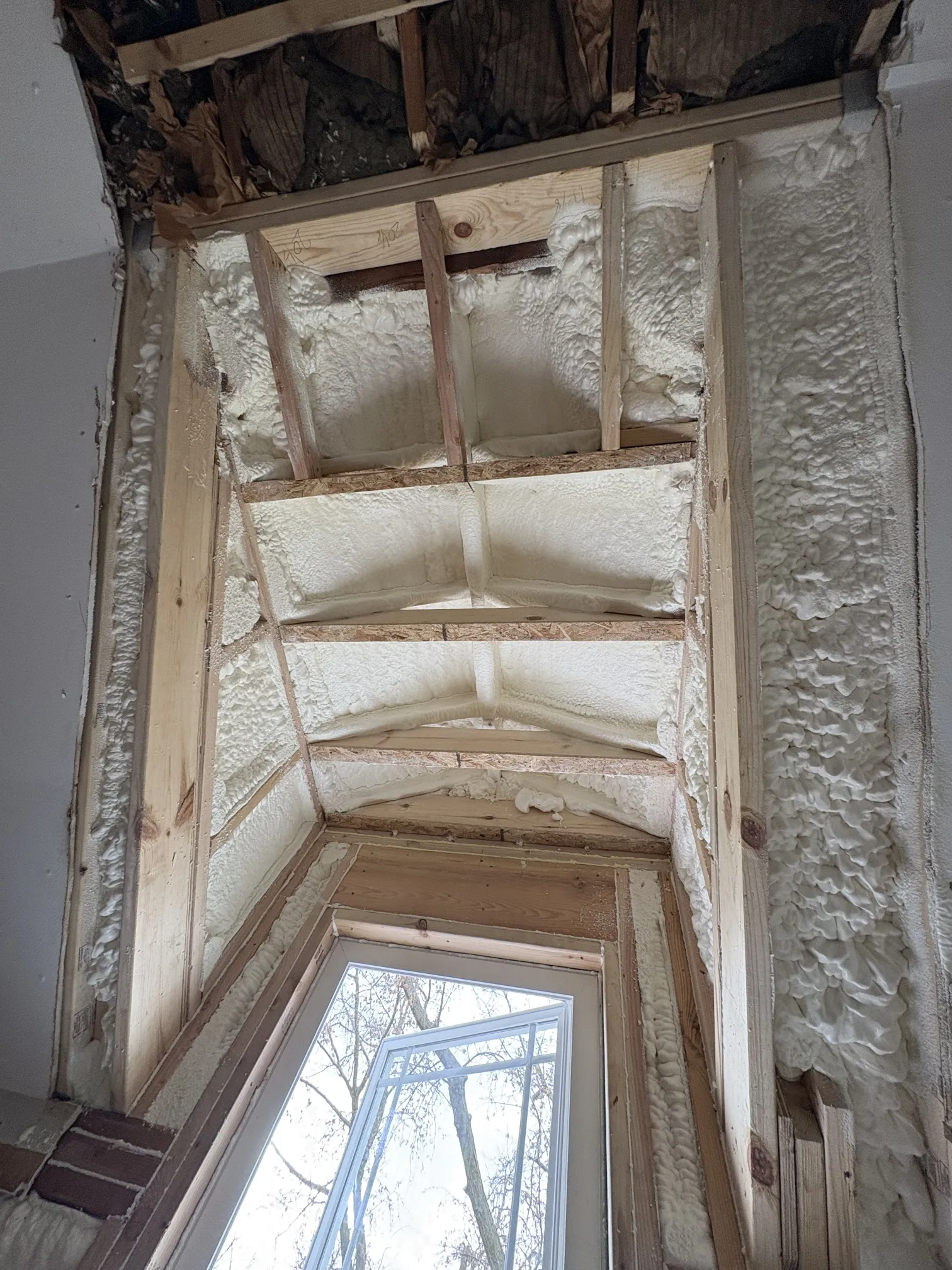 spray-foam-insulation-by-south-chicago